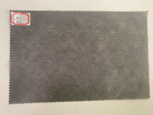 30g โพลีเอสเตอร์ Spunlaced ไม่ทอผ้าสีเทาสำหรับพื้นผิวหนังเทียม